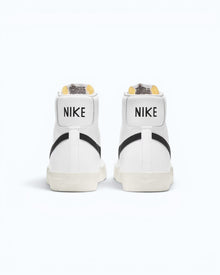 Nike Blazer Mid '77