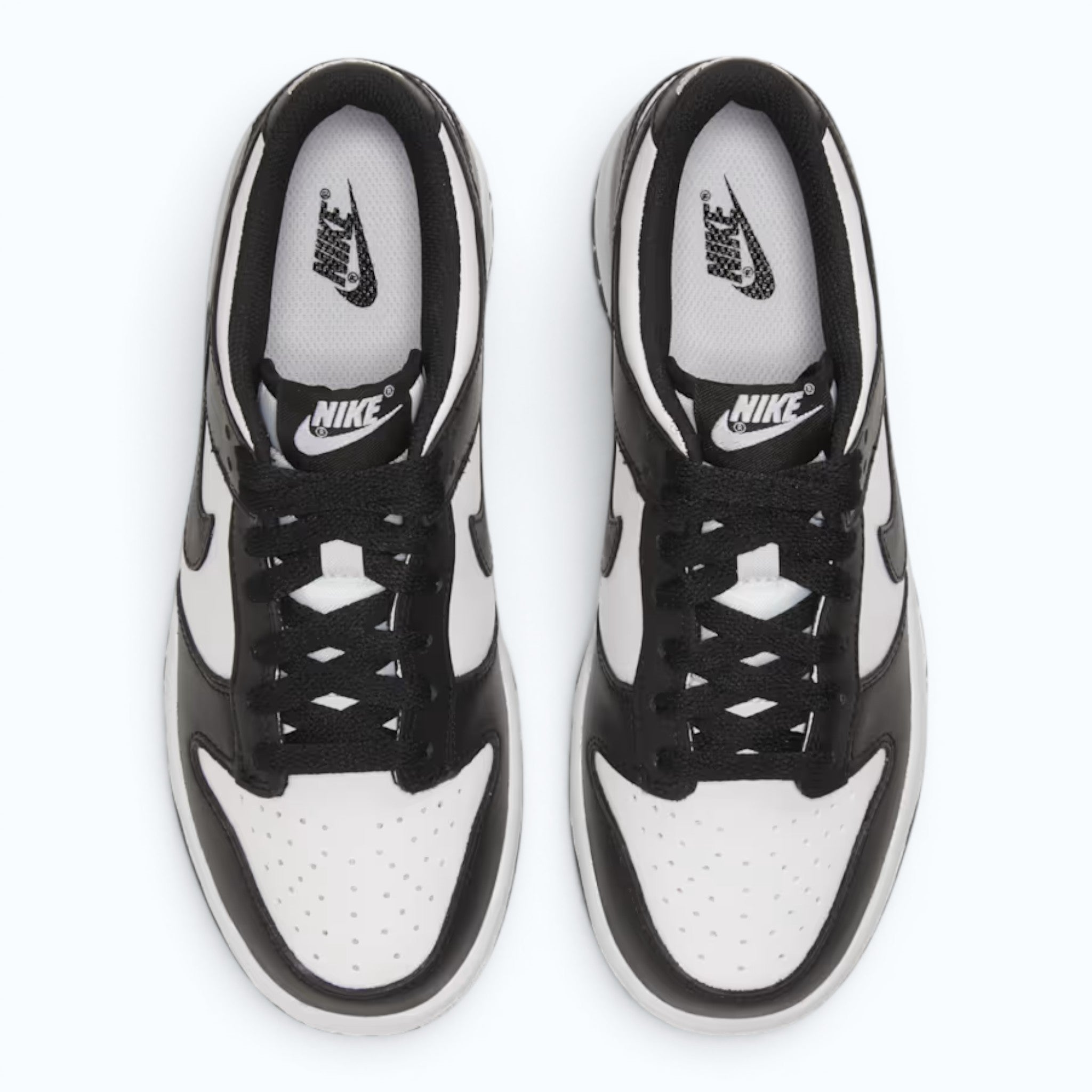 Nike Dunk Low "Panda"