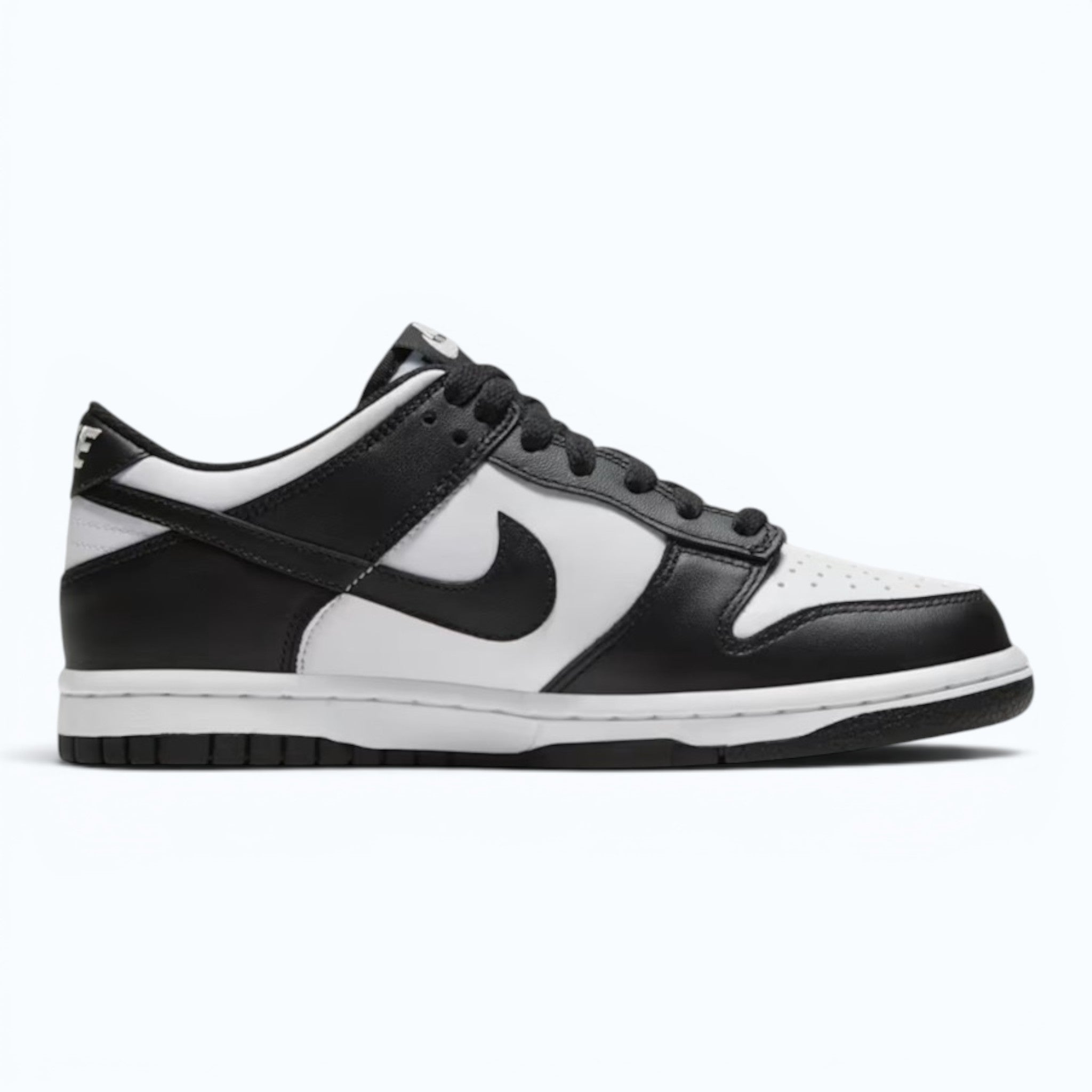 Nike Dunk Low "Panda"