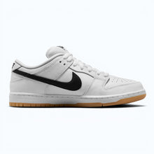Nike SB Dunk Low "White Gum"