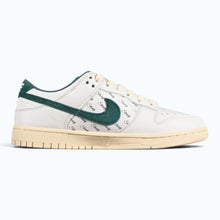 Nike Dunk Low x Stüssy